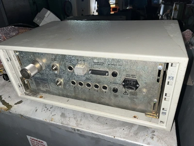 M Braun Glove Box System with Oxygen and H2O Analyzers Mb150b-G-1