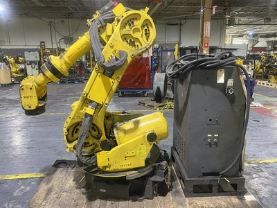 USED FANUC R-2000iA/200F + RJ3iB