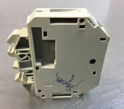 Telemecanique GB2-CB09 Circuit Breaker In4A 4C