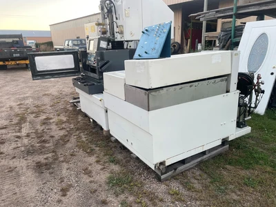 USED FANUC ROBOCUT ALPHA-1B