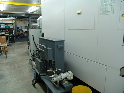 USED 2004 OKUMA MU-400VA