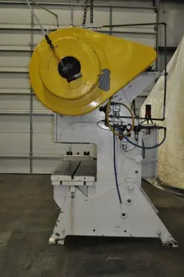 USED 1965 JOHNSON G2-60-56-22