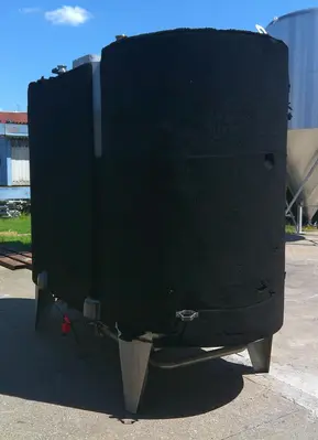 SPC9202  Tank 2 tanks x 600 gallon vertical tank, Stainless Steel, flat CIP