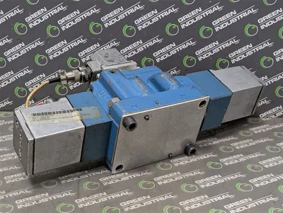 MOOG D654E003 Proportional Control Valve P04FXC1BNX 061-602C Used