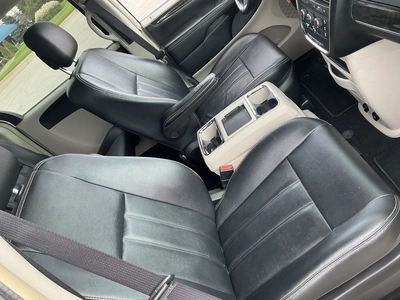 Used 2015 CHRYSLER TOWN & COUNTRY Vans Michigan US | Miedema Asset Management Group #1489474