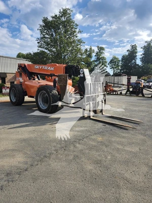 USED 2018 SKY TRAK 10054