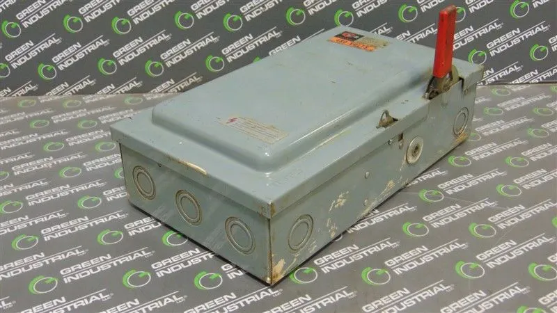 Cutler Hammer DH361 Heavy Duty Fusible Safety Switch 30 Amps 600VAC Used