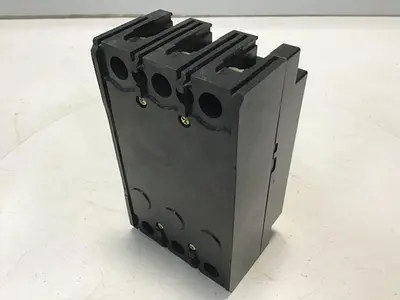 USED TOSHIBA S30B-3P-30A