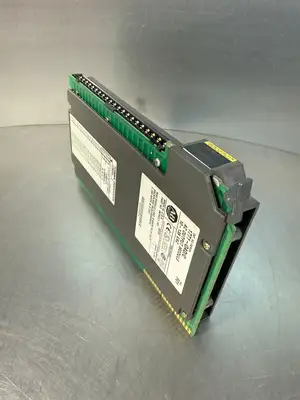 Allen Bradley 1771-0AD /C Ac Output Module 10-138 Vac Rev F01 (7.3.5)