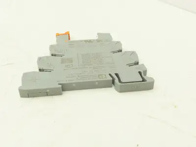 Phoenix Contact 2900445 Power Relay With Base PLC-BPT-24DC/21 6A Lot of 7