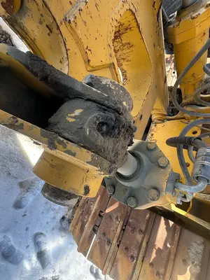 Used 2011 CATERPILLAR D8T Bulldozers Pennsylvania US | Proxy Equipment #1383007