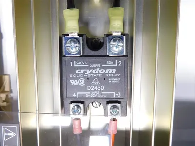 Thermon Ind TC 101a-SSR30A-240-F-PS3 Heat Tracing Control & Monitoring Unit Used
