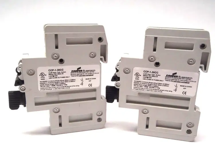 Used COOPER BUSSMAN CIRCUIT BREAKER 600V 30A CC CLASS FUSES Circuit Breakers | Maverick Industrial Sales #1108762