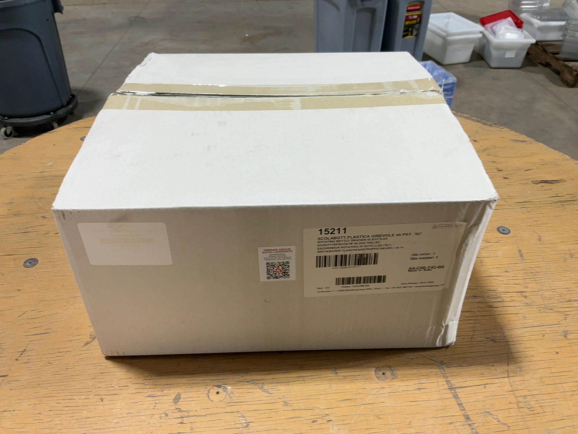 Used FERRARI 15211 45 POST/SEAT ROTATING BOTTLE DRAINER Bottle Cleaners Michigan US | Miedema Asset Management Group #1761580