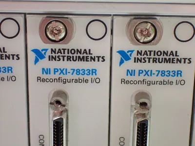Used NATIONAL INSTRUMENTS NI PXI1044 VXI/PXI/PCI Ohio US | HGR 24 #1096808