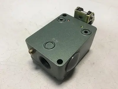 USED FUJI ELECTRIC K244GR-2