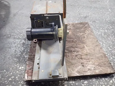 USED LINCOLN ELECTRIC LN7
