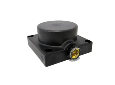 NEW NAMCO EE530-84400 PROXIMITY SENSOR EE53084400