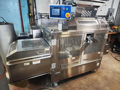 2015 RHEON VX212/V4 WITH PR101 PUNCH ROUNDER Stress Free | Harvest Equipment and Fabrication Inc (4)