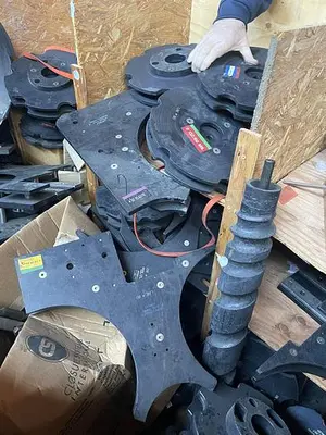 Zalkin 6-head rotary Plastic Capper