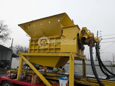 Used MAC SATURN PORTABLE 400HP DUAL SHAFT SHREDDER & CONVEYOR Shredders Tennessee US | US Recycling Equipment #1300350