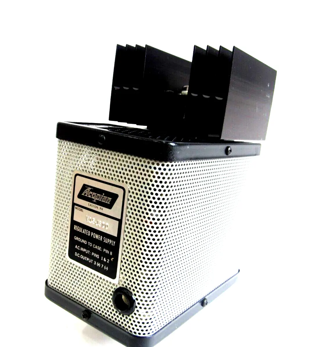 NEW ACOPIAN V15J300 REGULATED POWER SUPPLY