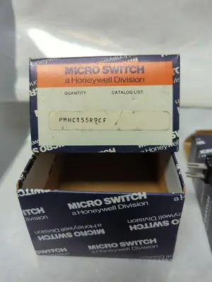 New | in-Stock HONEYWELL PMHC155R9CF Miscellaneous Equipment (Electrical & Power) | Surplus Asset Holdings #1202000