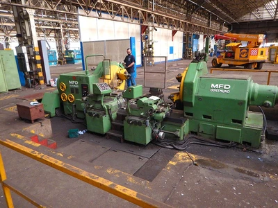 USED HEGENSCHEIDT MFD DRH II 110K TRAIN WHEEL LATHE