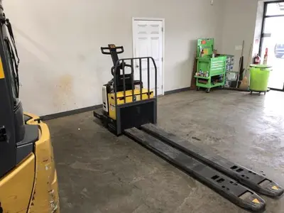 USED 2015 CROWN PE4500-60