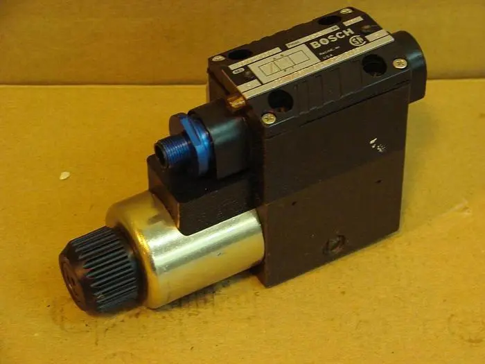 Used BOSCH 9810231480 Valves/Fittings Michigan US | Ideal Machinery #605296