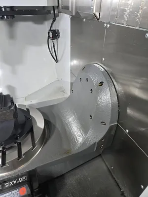 2022 HAAS UMC-500SS Universal Machining Centers | Midstate Machinery (9)