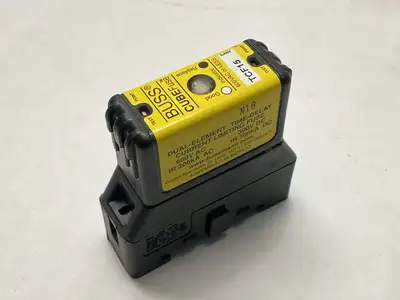 Used Cooper Bussmann Low-Peak CUBEFuse Time Delay Fuse 15A 600VAC w/ TCFH30 Base Fuses Michigan US | Maverick Industrial Sales #1401956