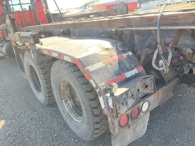 Used 2004 MACK GRANITE 713 Rolloff Trucks Michigan US | Miedema Asset Management Group #1484149