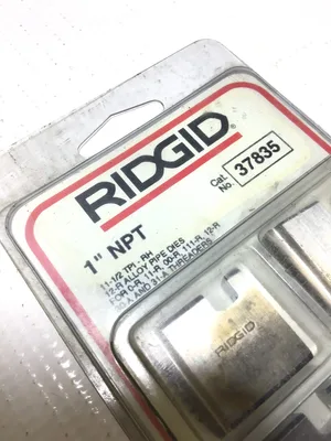 Ridgid 37835 12-R Alloy Pipe Dies 1″ NPT 11-1/2 TPI-RH