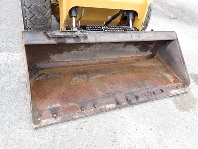 Used 2022 CATERPILLAR 272D3 Skid Steer Loaders Massachusetts US | Brookside Equipment Sales #1484511