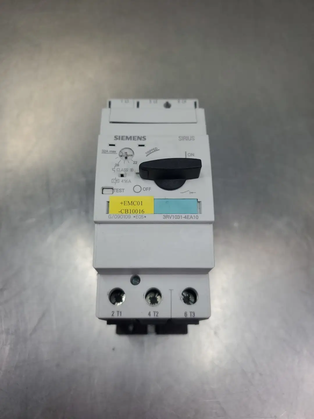 Used Siemens 3RV1031-4EA10 Circuit Breaker w/2 Accessory Modules Circuit Breakers South Carolina US | Palmetto Automation #1150373