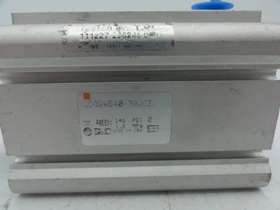 USED SMC CDQ2WB40-30DCZ