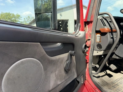 Used 2007 VOLVO VNM Conventional trucks Indiana US | Miedema Asset Management Group #1414504