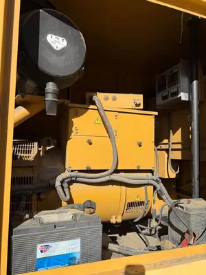 USED 2005 OLYMPIAN D200P4