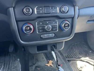 USED 2022 CHEVROLET TAHOE