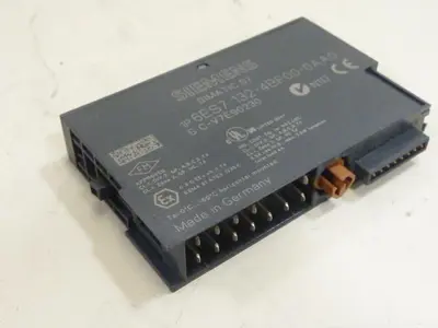 USED SIEMENS 6ES7 132-4BF00-0AA0