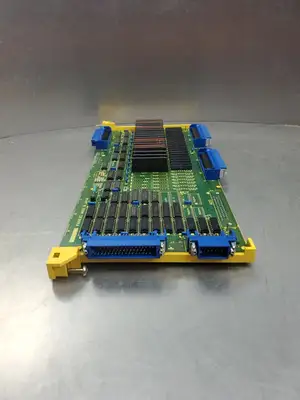 USED FANUC A16B-1212-0221/02A I/O C6 Control Board