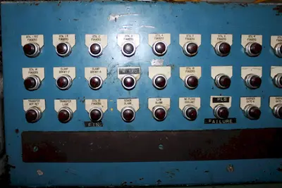 Used MINSTER E2-400-96-42 Straight Side Presses Ohio US | D & D Industries #1244447