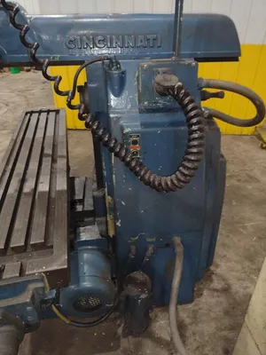 CINCINNATI HORIZONTAL MILL WITH BRIDGEPORT HEAD USED