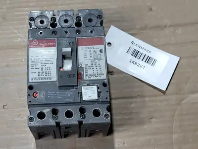 Used GENERAL ELECTRIC SELA36AT0030 Switchgears British Columbia CA | Lenmark #409208
