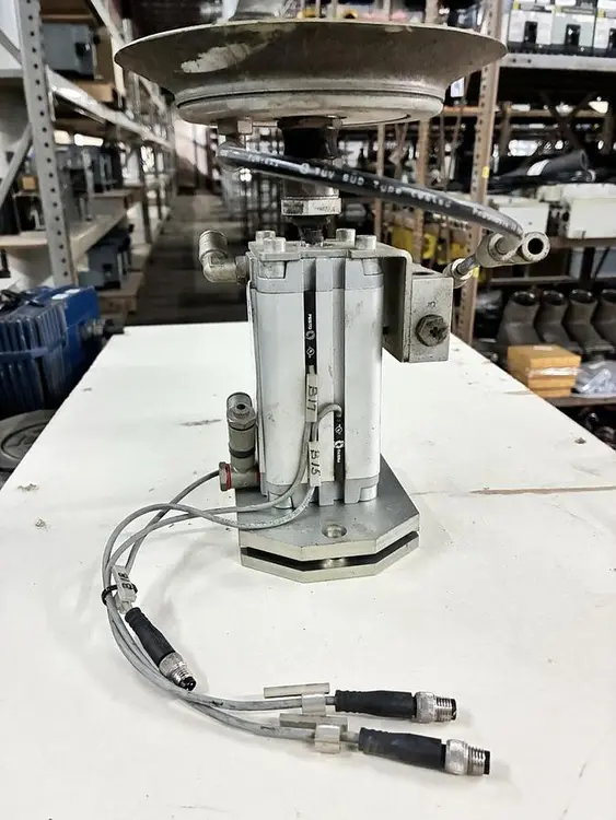 Used TRUMPF 1743-11 Vacuum Lifts, Sheet Metal Lifters Ohio US | Surplus Asset Holdings #1265646