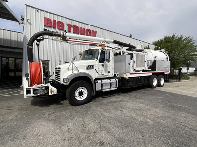 Used 2017 MACK GU713 Hydro Excavators California US | Big Truck & Equipment #1412222