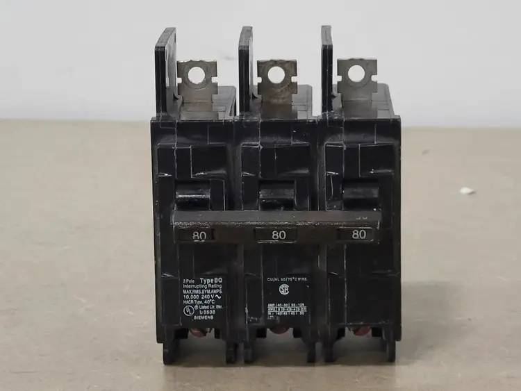 Used SIEMENS BQ380 Switchgears British Columbia CA | Lenmark #244505
