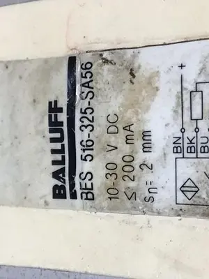 USED BALLUFF BES 516-325-SA56