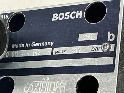 USED BOSCH 0 811 404 142